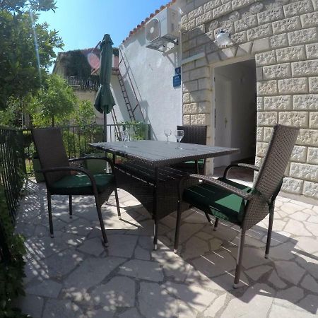 Apartman Kalajzic Omiš Esterno foto
