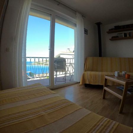 Apartman Kalajzic Omiš Esterno foto
