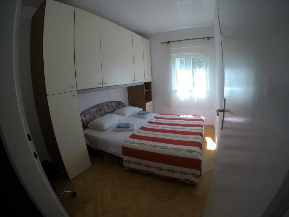 Apartman Kalajzic Omiš Esterno foto