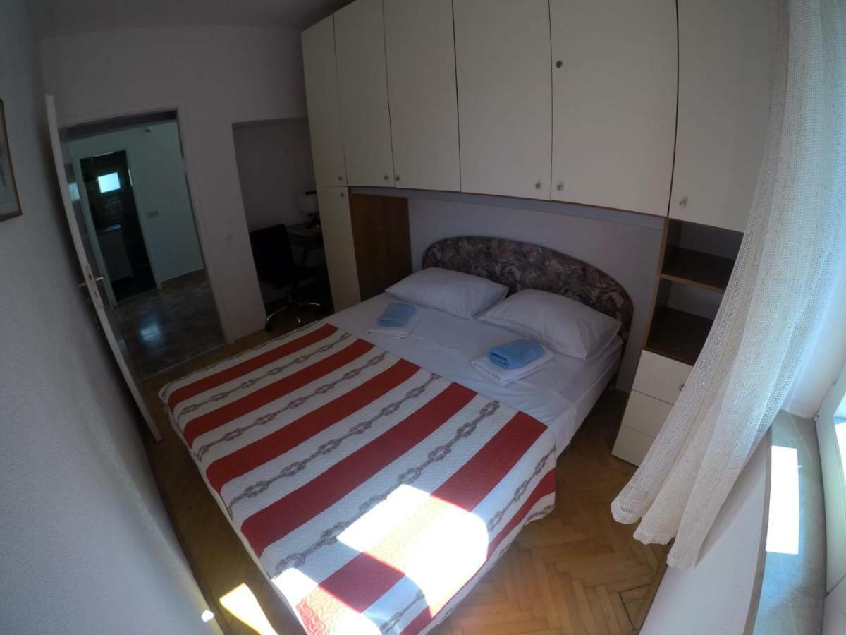 Apartman Kalajzic Omiš Esterno foto
