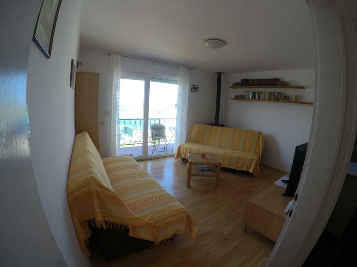 Apartman Kalajzic Omiš Esterno foto