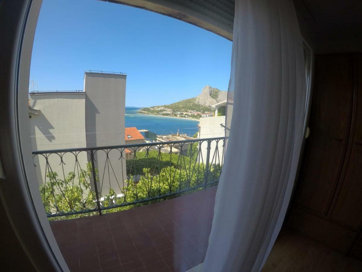 Apartman Kalajzic Omiš Esterno foto